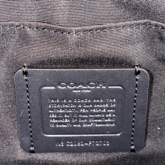 NWT Authentic Coach Jes Messenger Crossbody – Black Pebbled Leather F72703 - Picture 4 of 8